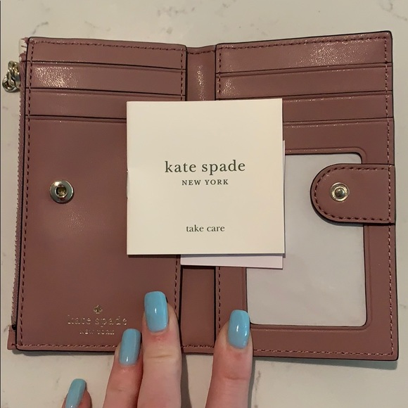 NEW Kate Spade Card Holder / Wallet - Picture 3 of 3